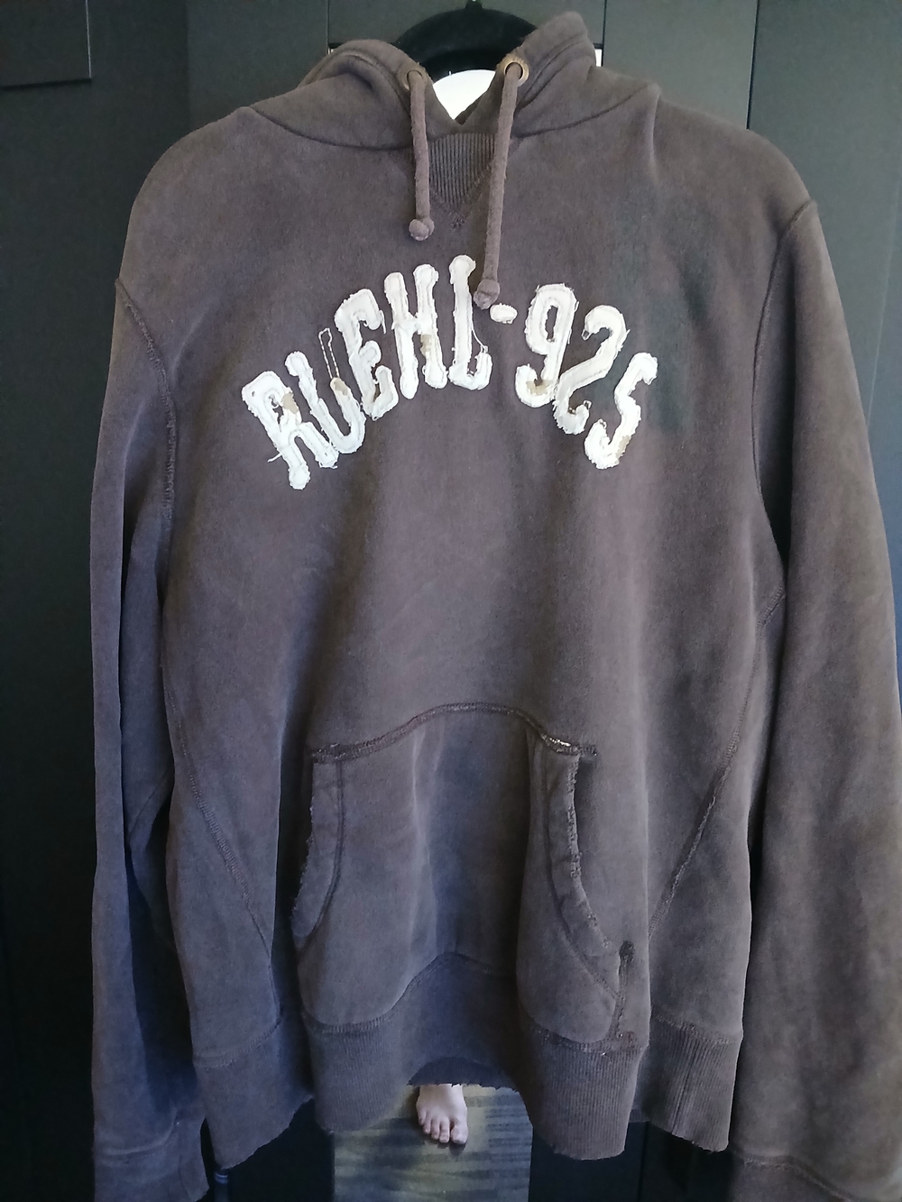 Ruehl No.925 Brown Hoodie with White Appliqué Logo. Thickest,softest Hoody Ever
